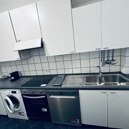 Tiziano House By Ghor *