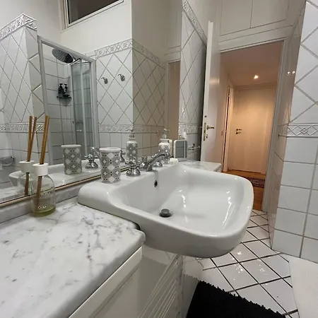 Tiziano House By Ghor * 罗马