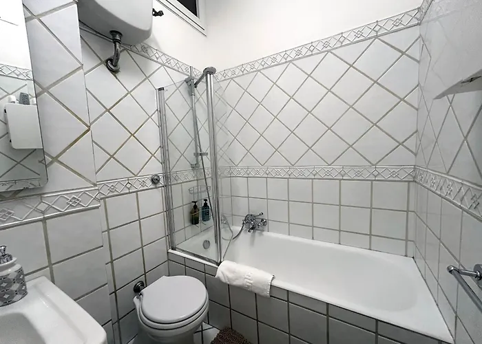 Tiziano House By Ghor דירה